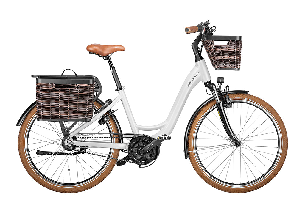 Riese and Muller Swing in Chrystal White. 